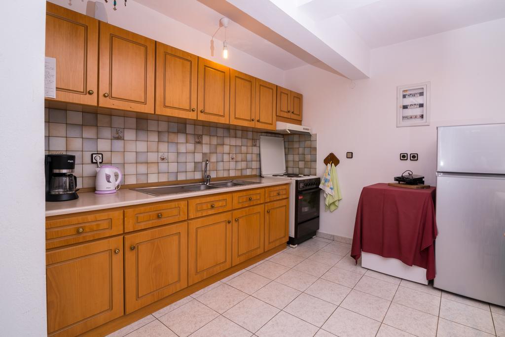 סקאלה פוטאמיאס Anastasia Apartments מראה חיצוני תמונה