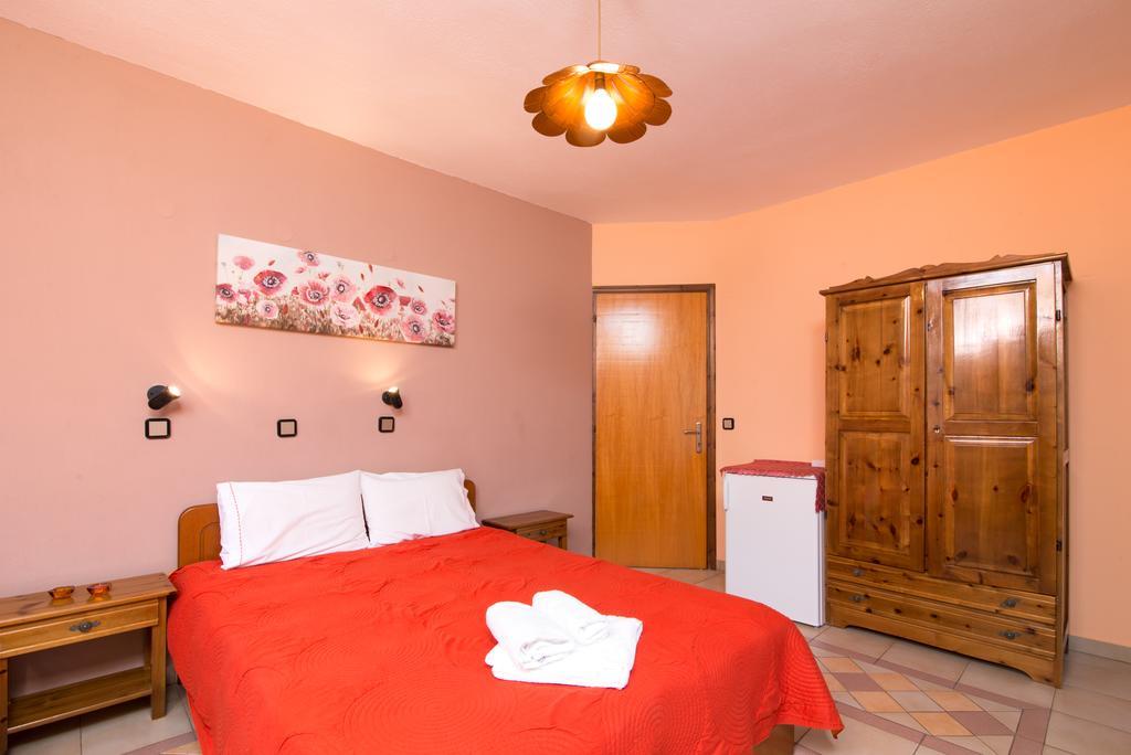 סקאלה פוטאמיאס Anastasia Apartments מראה חיצוני תמונה
